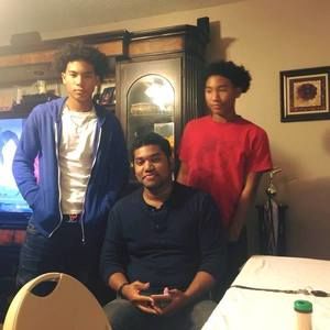 Meet your Posher, Lawrence